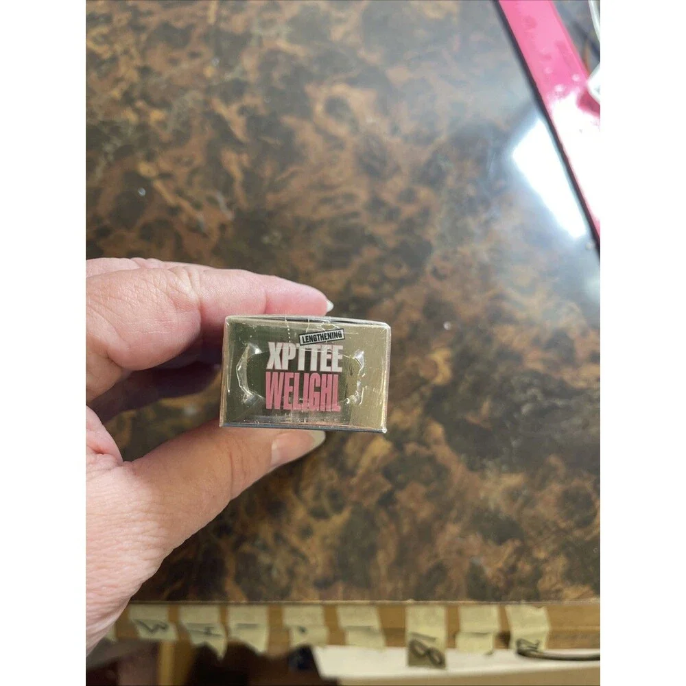 BLACK XPTTEE Welighl Lasting (Eyelash to Cream) WATERPROOF MASCARA 2/27